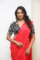 Kamakshi Bhaskarla Photo Stills